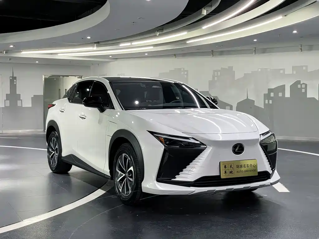 Lexus RZ 2023 — фото 2