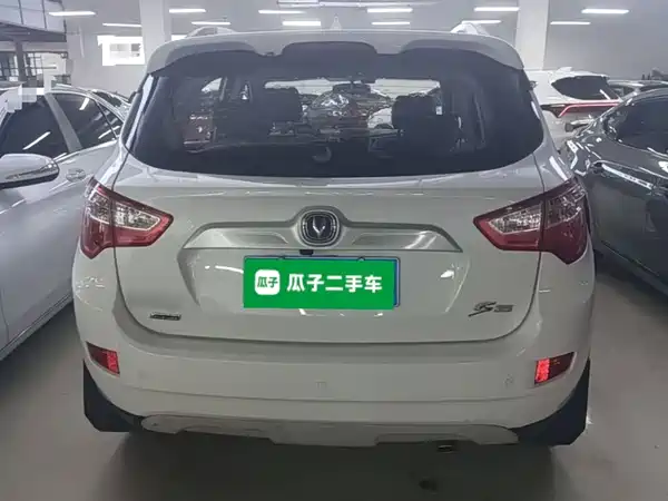 Changan CS35 2016