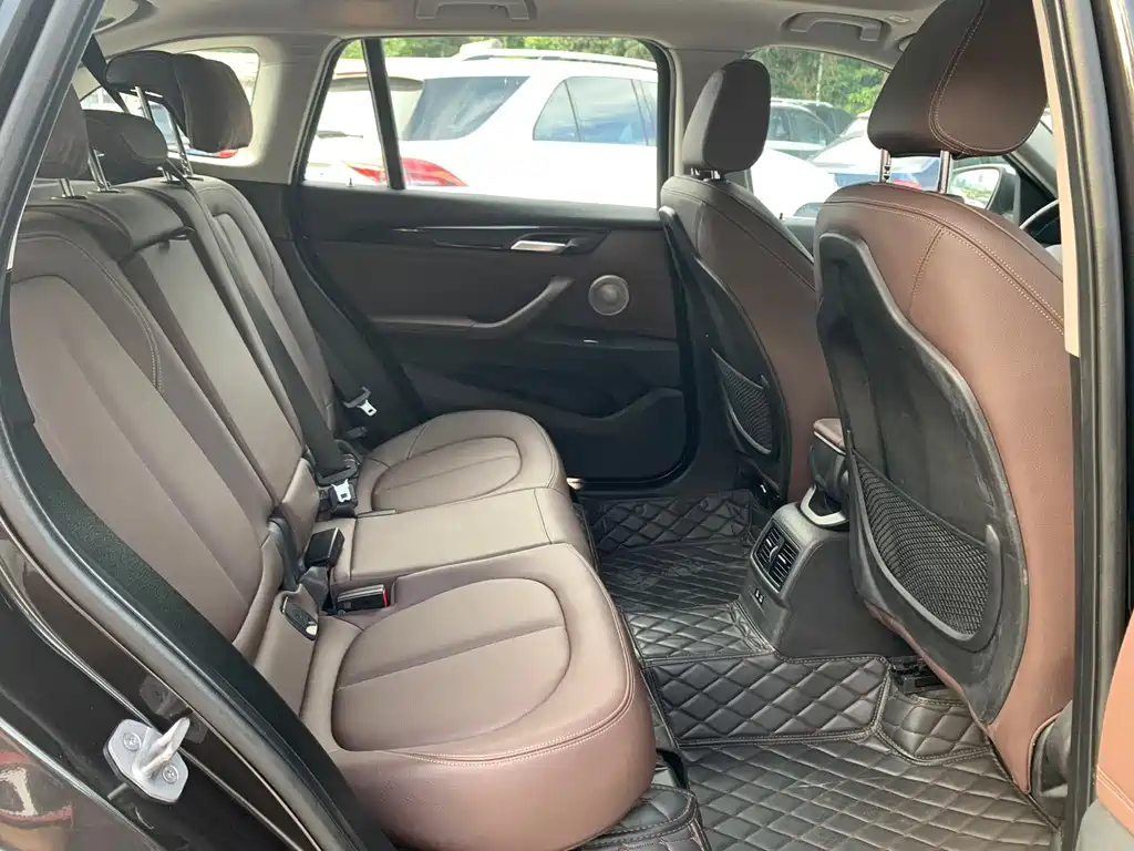 BMW X1 2022 — фото 14