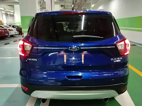 Ford Kuga 2016