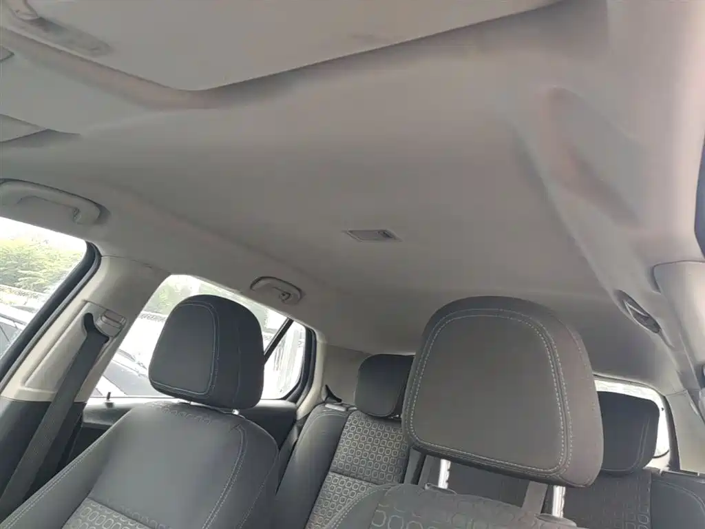 Chevrolet Trax 2015 — фото 18
