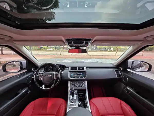 Land Rover Range Rover Sport 2016