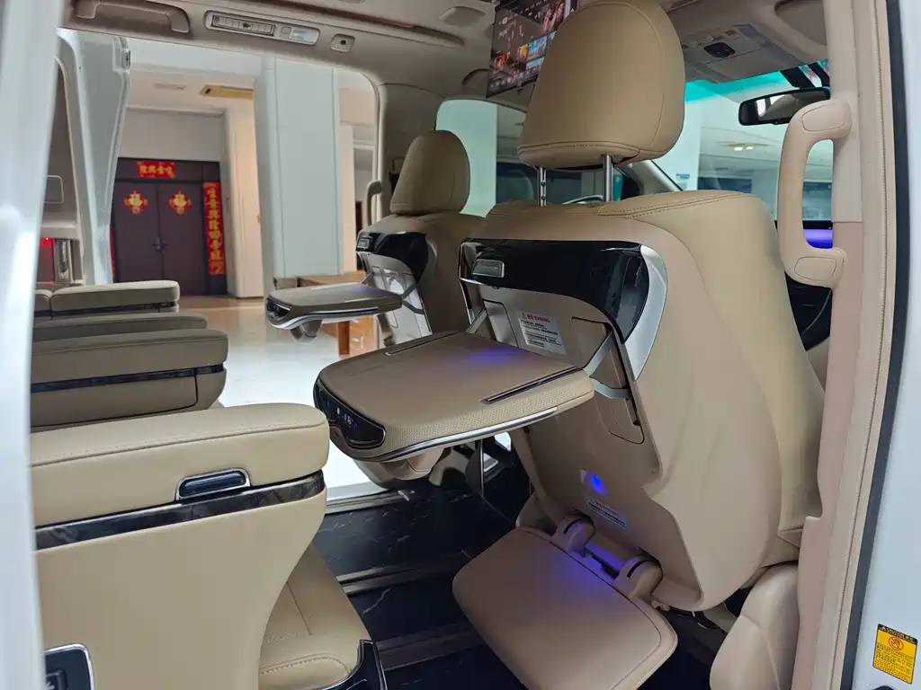 Toyota Alphard 2013 — фото 9