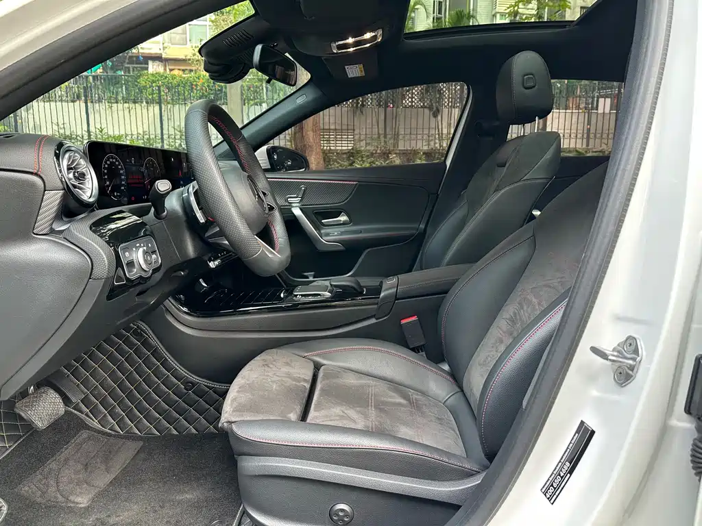 Mercedes-Benz A-Class 2023