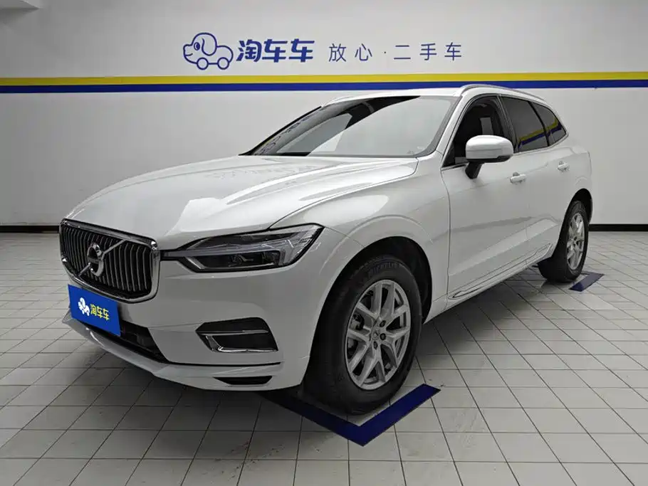 Volvo XC60 2020 — фото 1