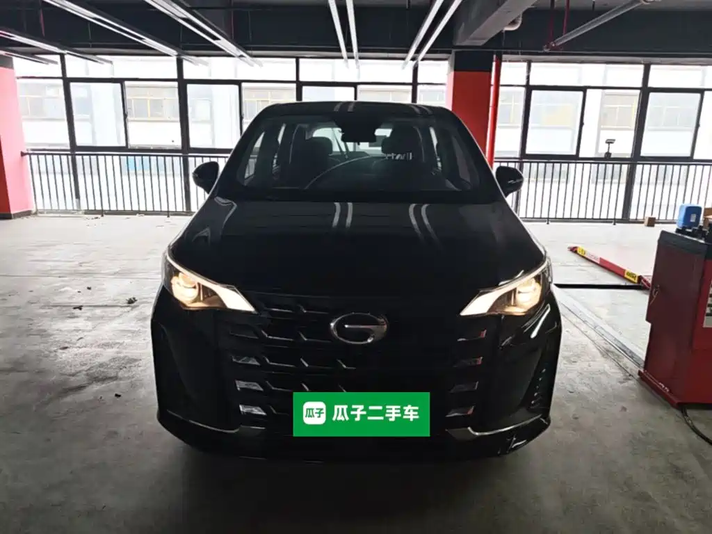 GAC Trumpchi M6 2022 — фото 3