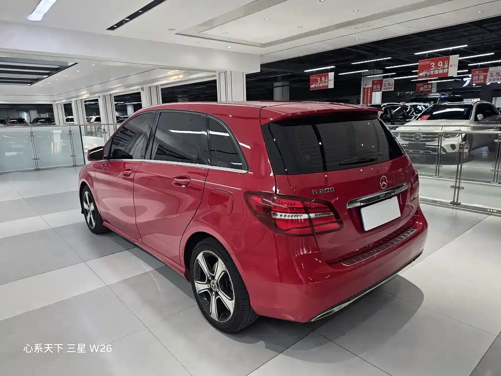 Mercedes-Benz B-Class 2019 — фото 16