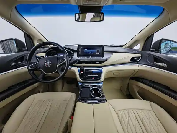 Buick GL8 2023