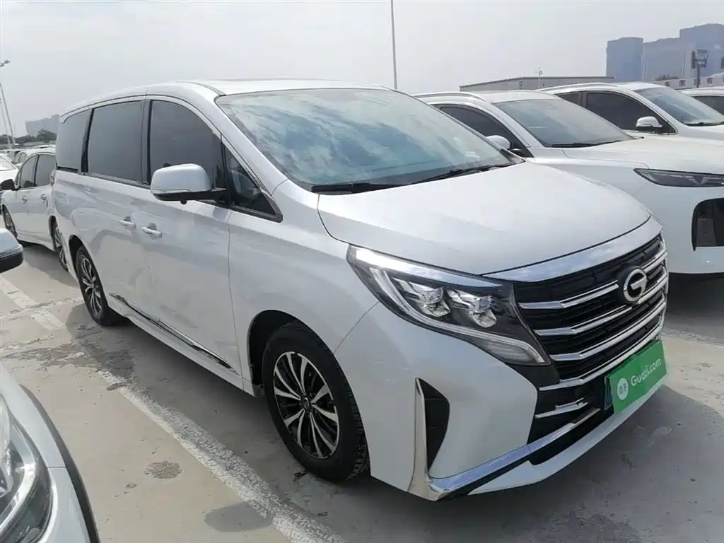 GAC Motor Trumpchi M8 2022 — фото 4
