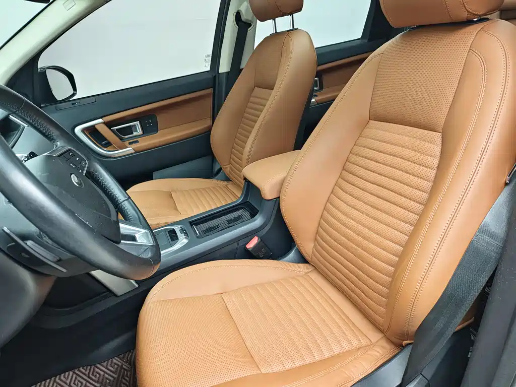 Land Rover Discovery Sport 2015 — фото 11