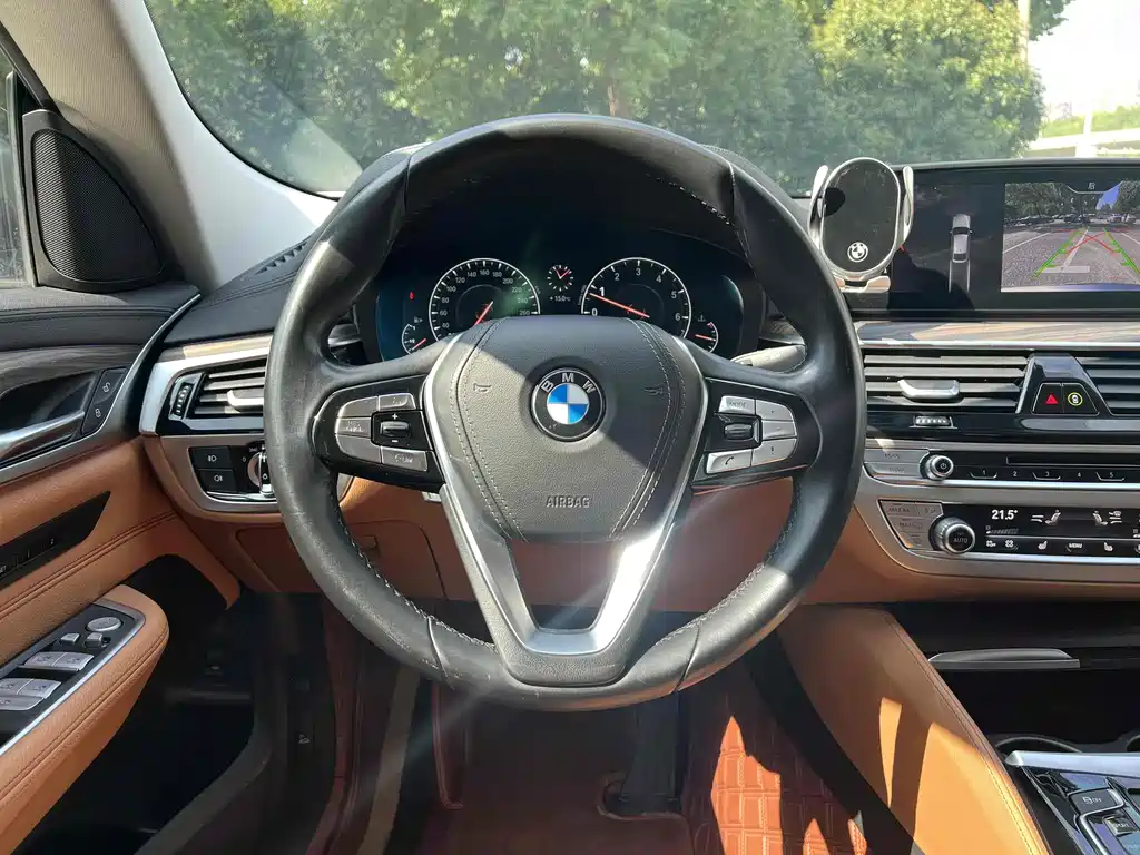 BMW 6 Series GT 2020 — фото 12