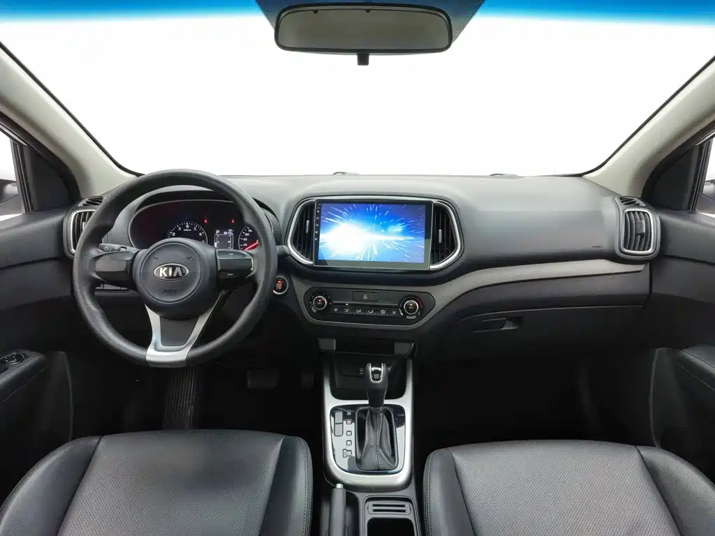 Kia KX3 2017 — фото 5