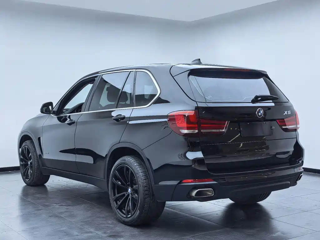 BMW X5 2018 — фото 22