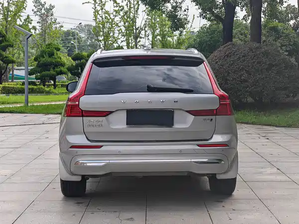 Volvo XC60 2023