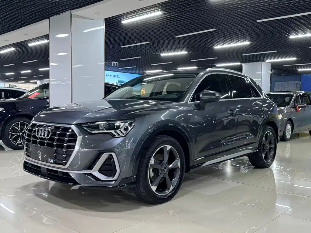 Audi Q3 2021