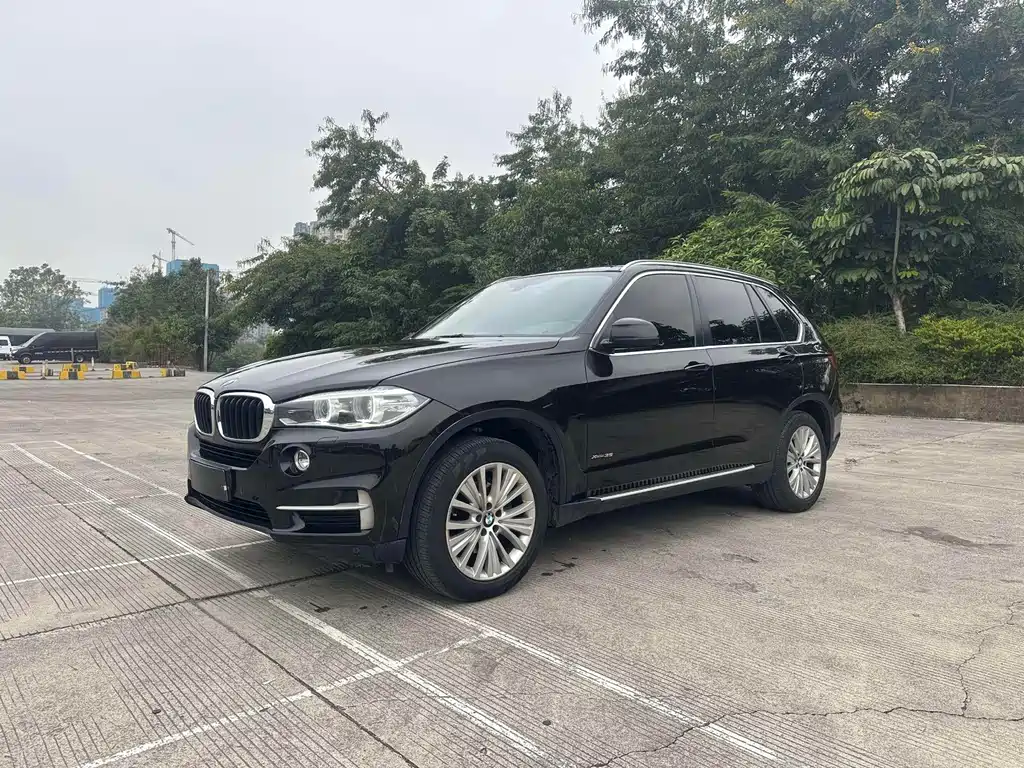 BMW X5 2015 — фото 1