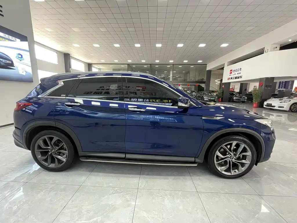Infiniti QX50 2020