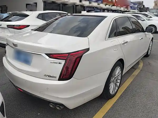 Cadillac CT6 2021