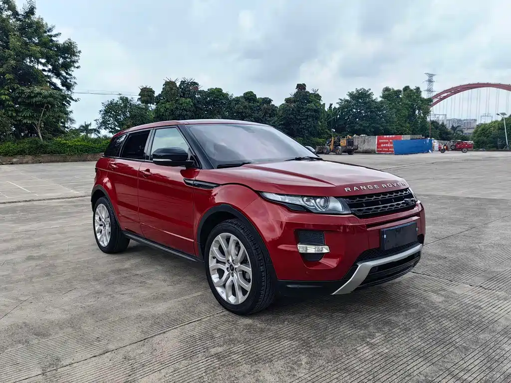 Land Rover Evoque 2015 — фото 3