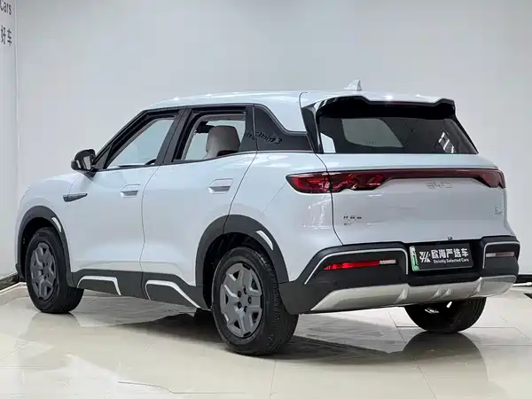 BYD Yuan UP 2025
