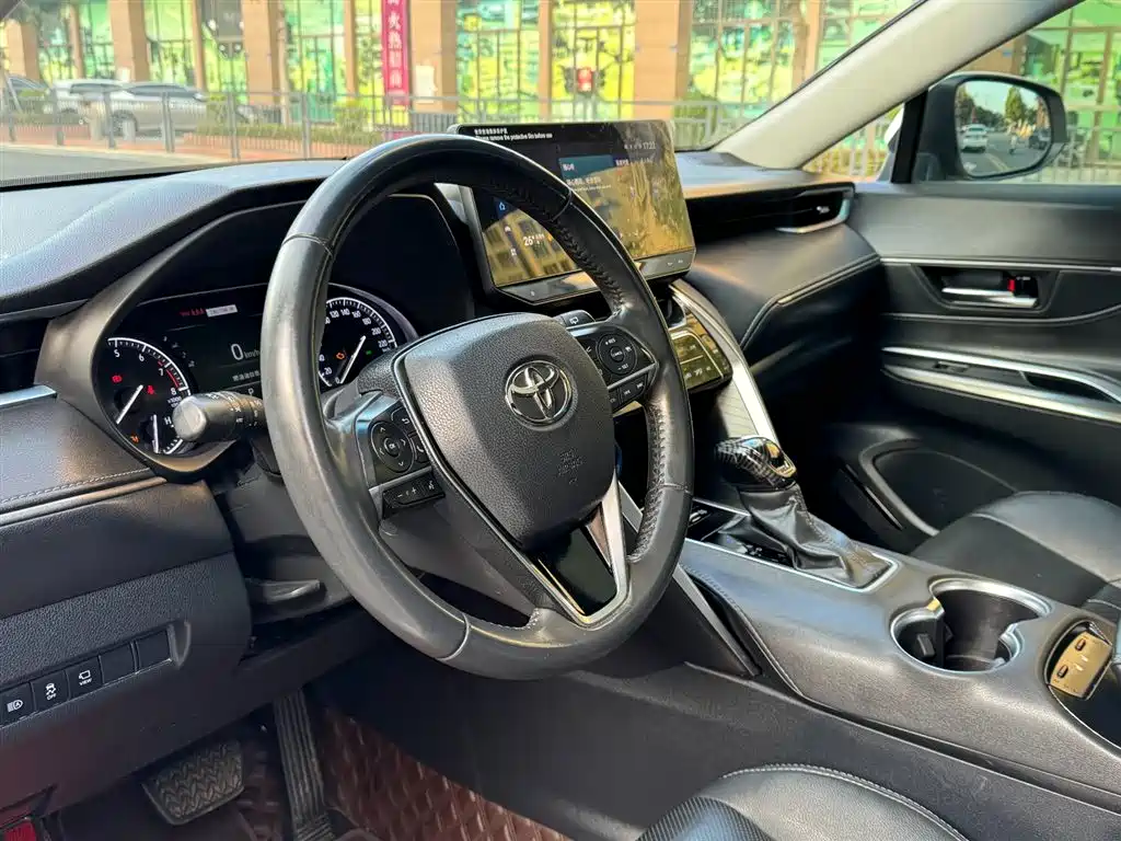 Toyota Harrier 2022 — фото 21