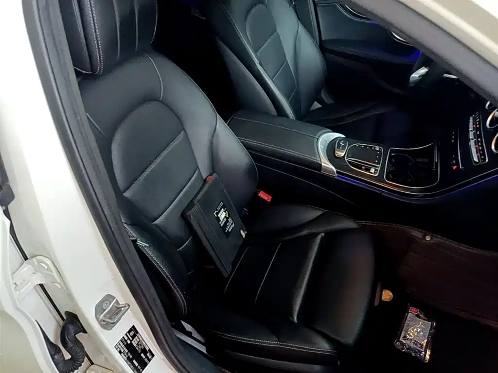 Mercedes-Benz C-Class 2020 — фото 25