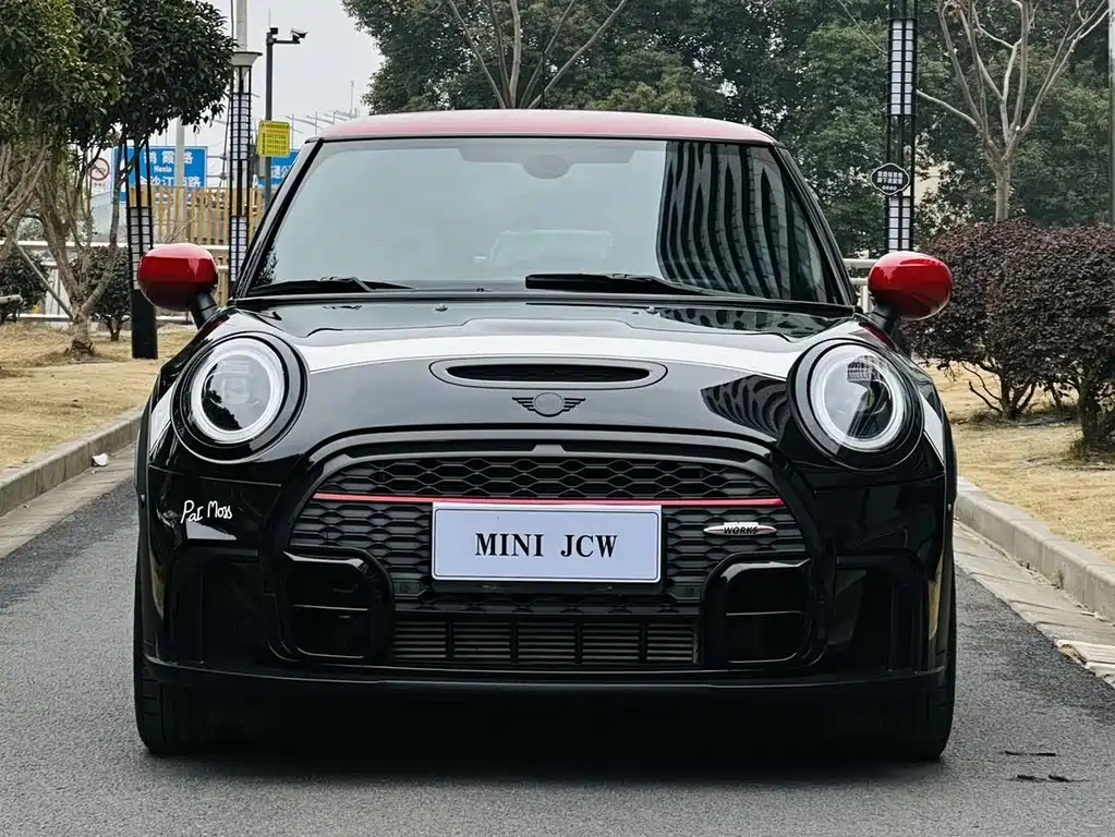 MINI JCW 2023 — фото 2