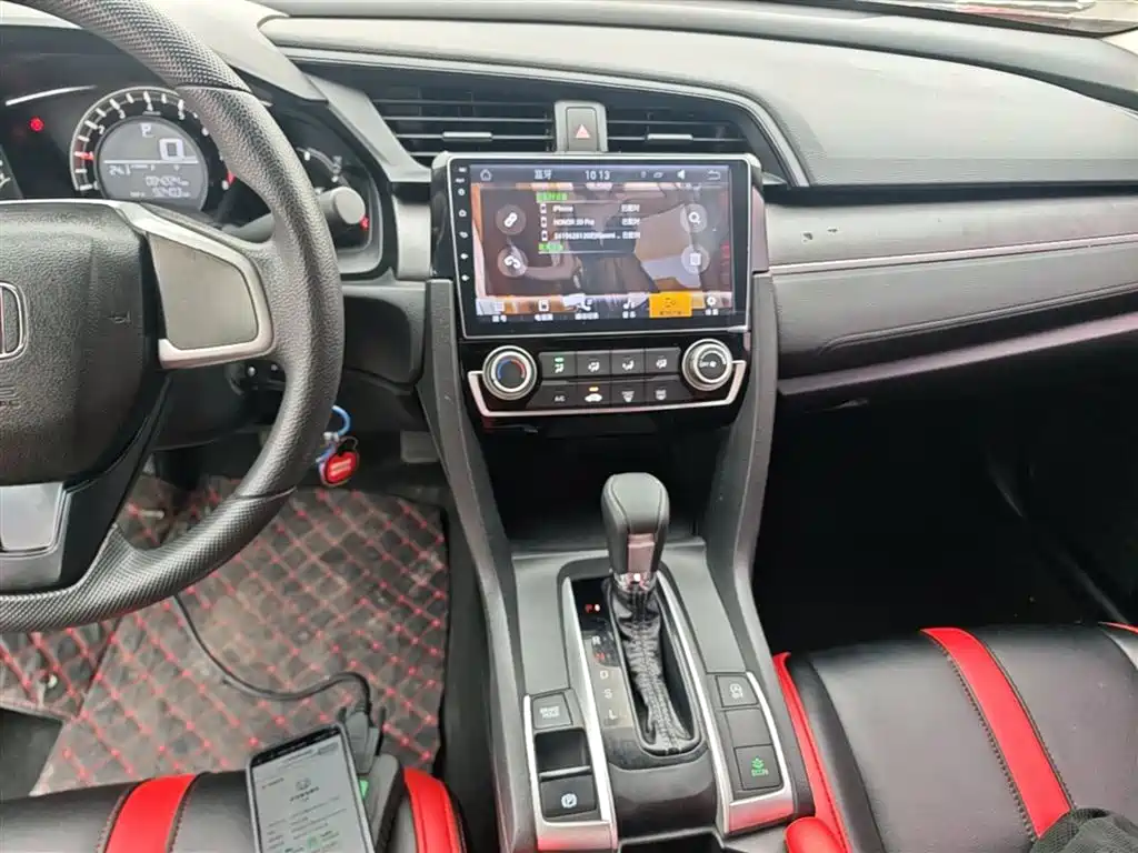 Honda Civic 2017 — фото 13