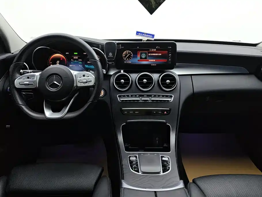 Mercedes-Benz C-Class 2021 — фото 12