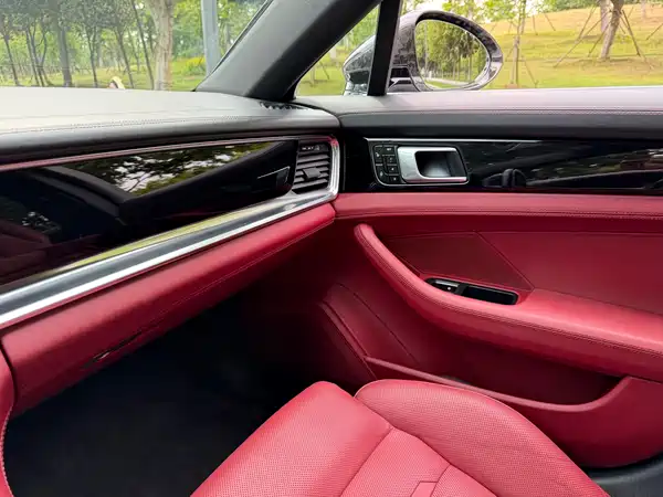 Porsche Panamera 2018