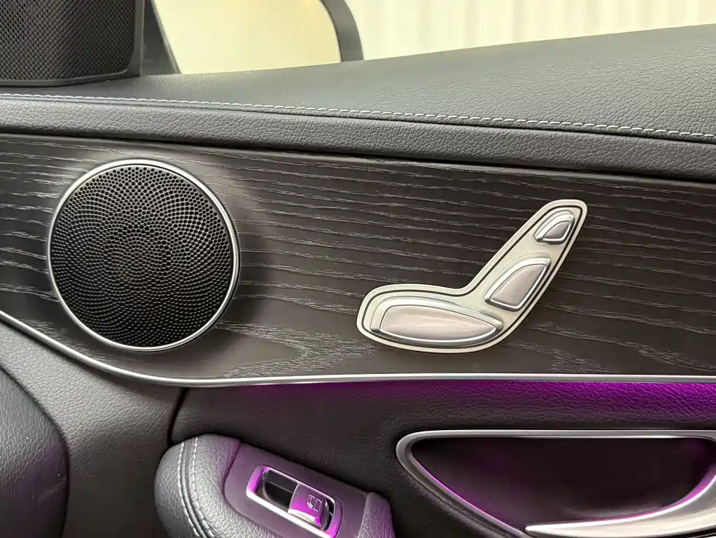Mercedes-Benz C-Class 2021 — фото 10