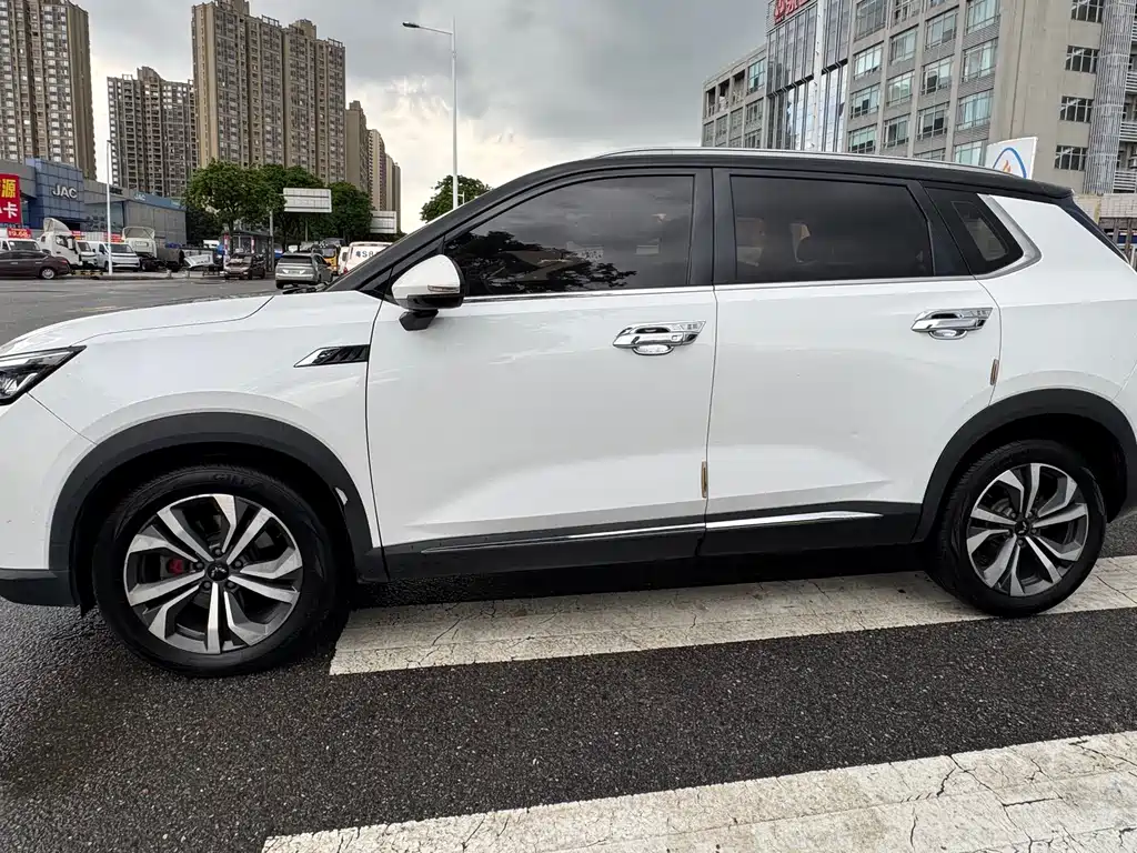 Wuling Xingchen 2021 — фото 19