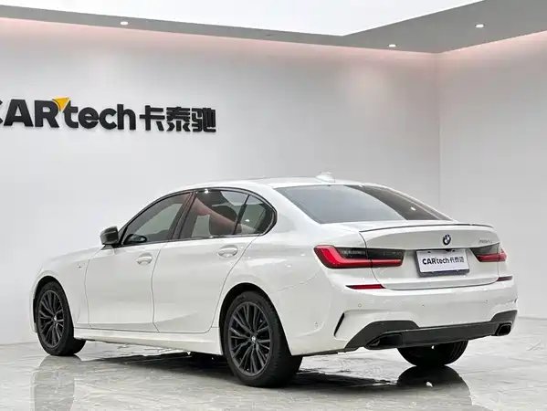 BMW 3 Series 2021