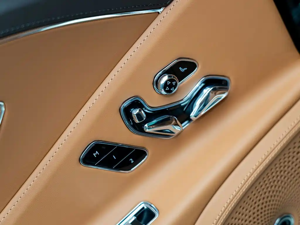 Bentley Flying Spur 2022 — фото 14