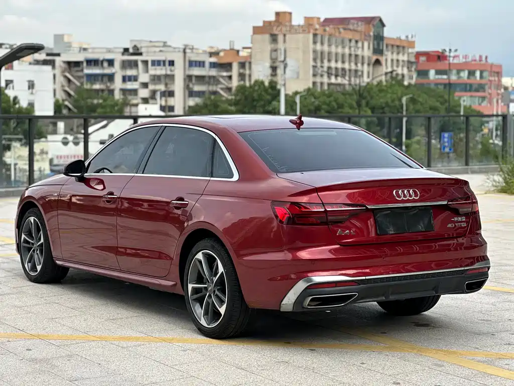Audi A4L 2020 — фото 14