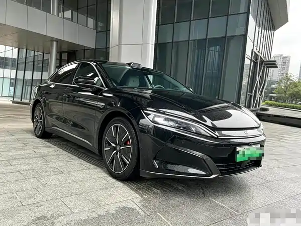 BYD Han L 2025