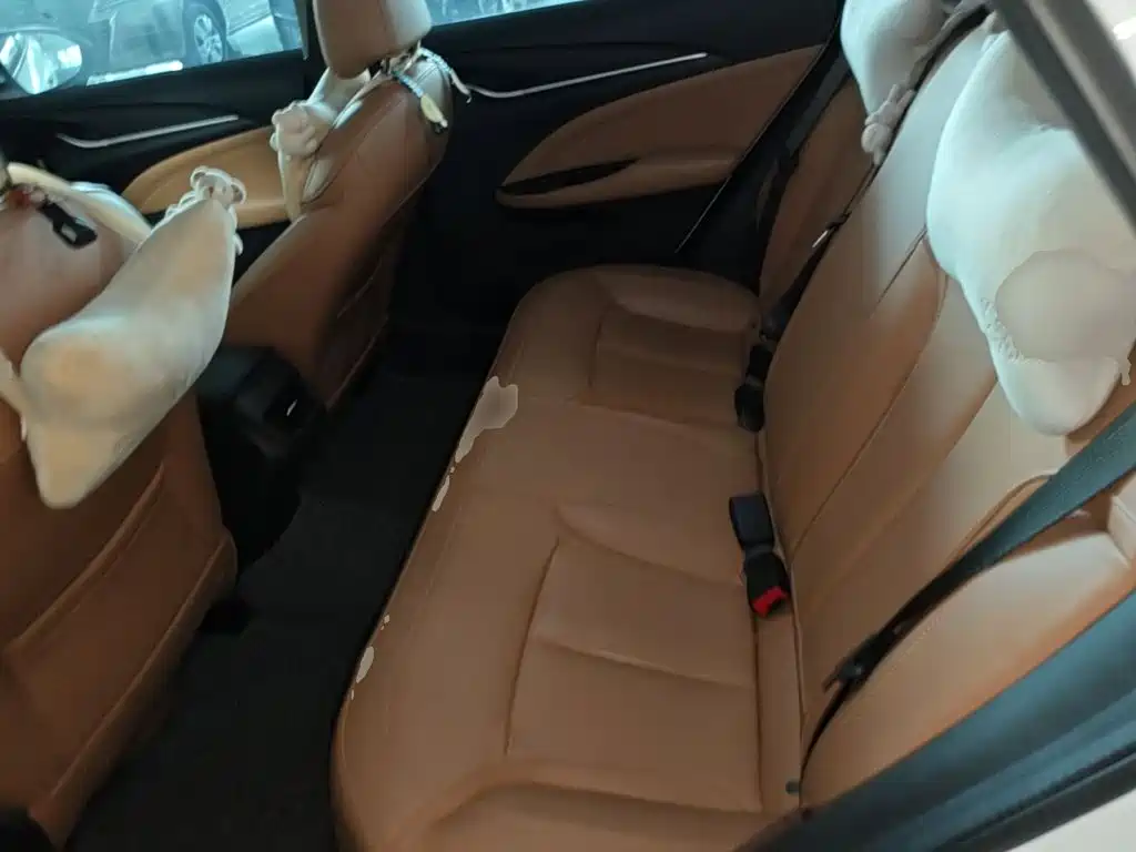 Buick Excelle GT 2018 — фото 17