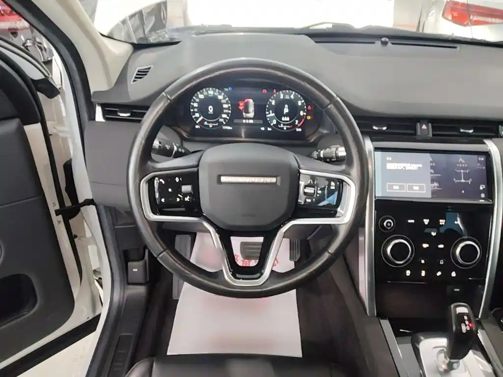 Land Rover Discovery Sport 2022 — фото 11
