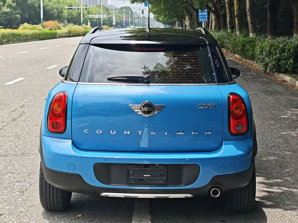 MINI Countryman 2016 — фото 32