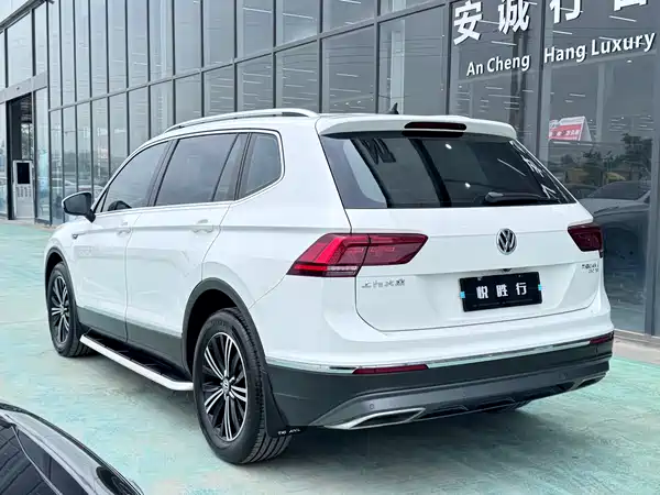 Volkswagen Tiguan L 2018