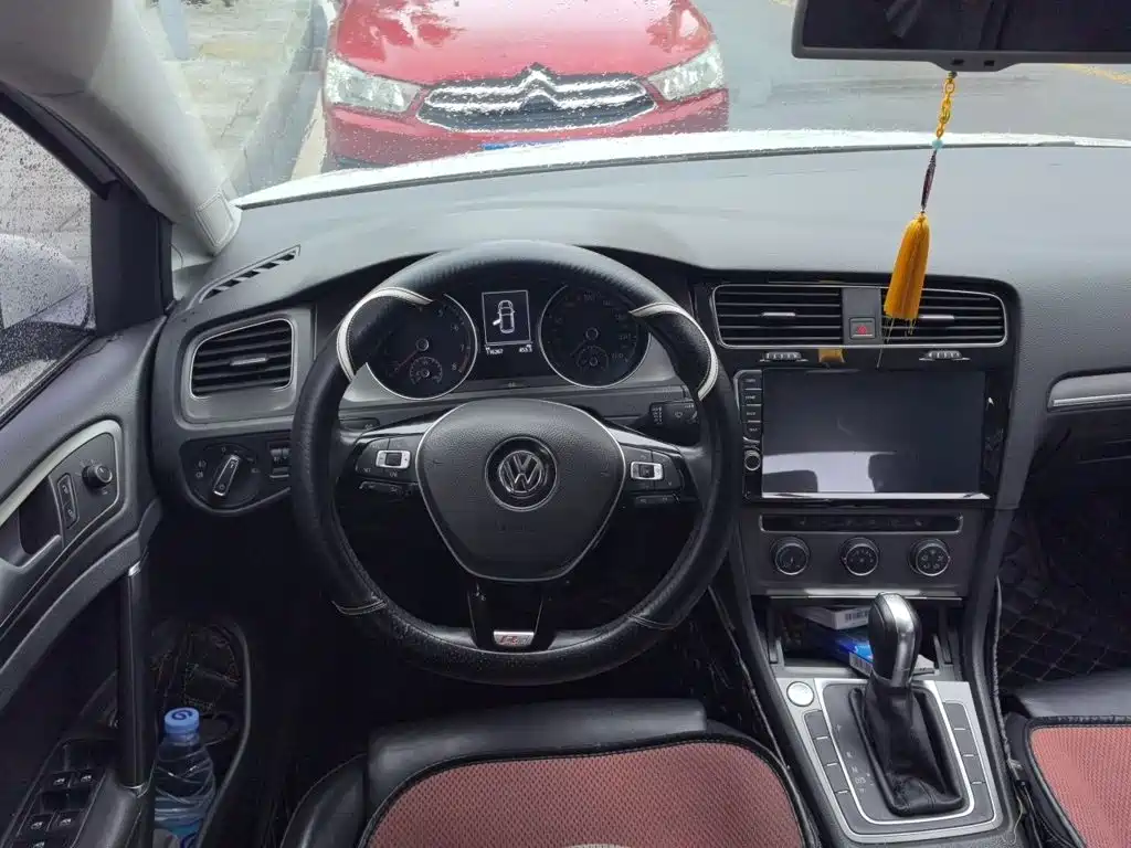 Volkswagen Golf 2015