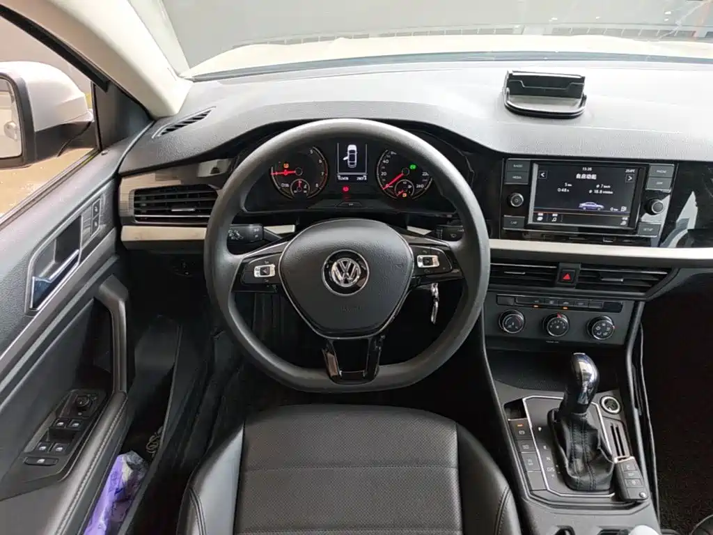 Volkswagen Lavida 2019 — фото 17
