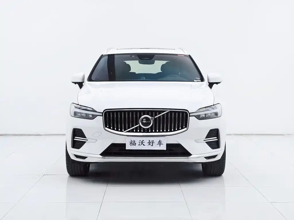 Volvo XC60 2023 — фото 2