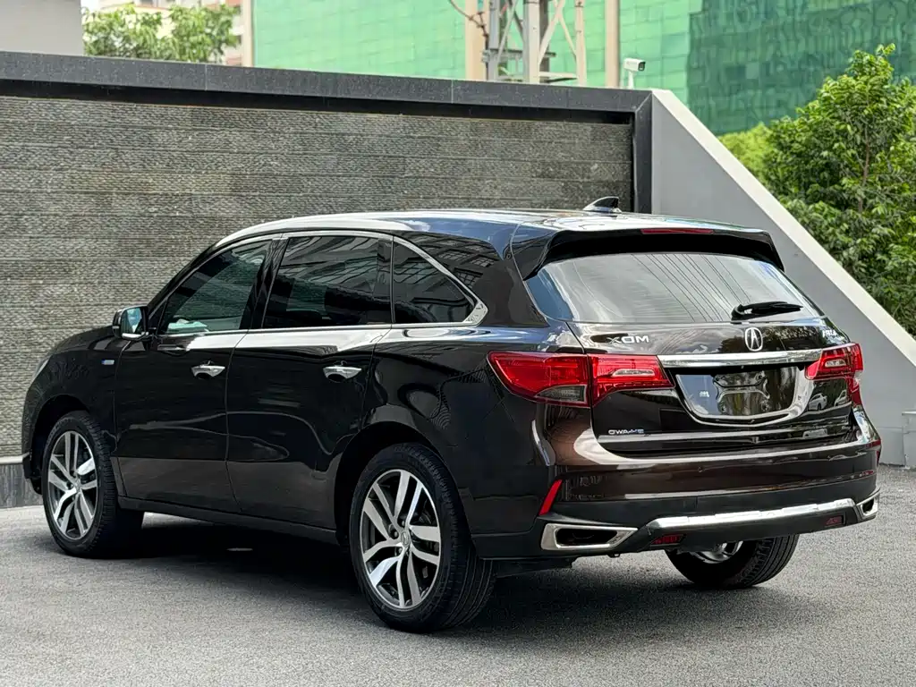Acura MDX 2018 — фото 10