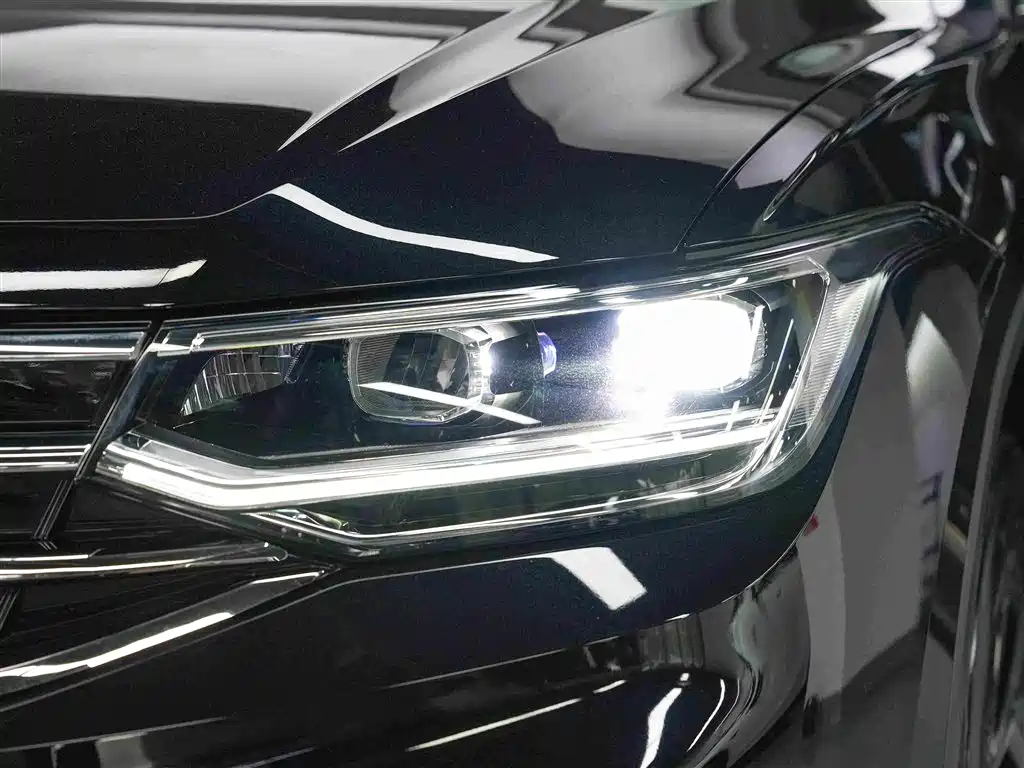 Volkswagen Tiguan L 2026 — фото 12