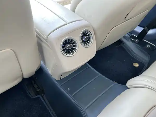 Mercedes-Benz E-Class 2018