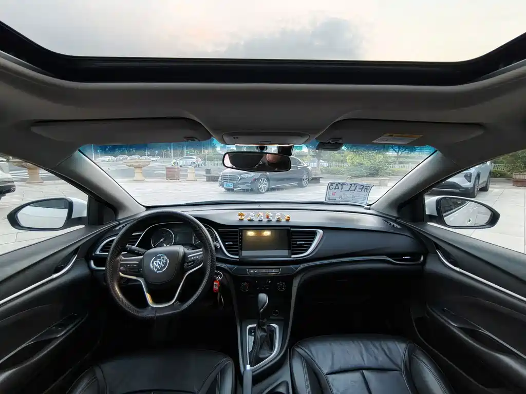 Buick Excelle GT 2018 — фото 11