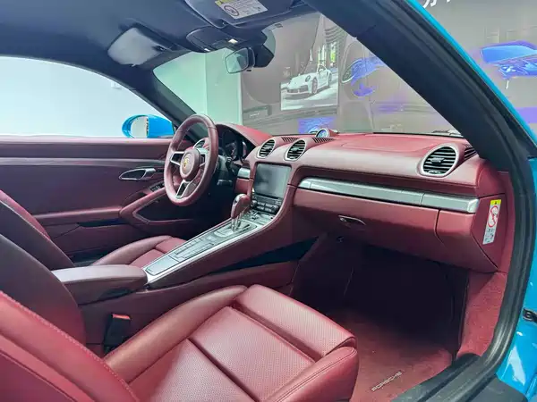 Porsche 718 2018
