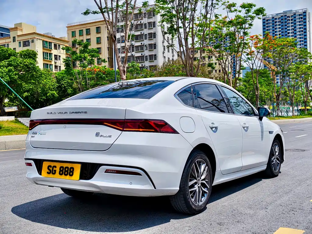 BYD Qin PLUS 2021 — фото 9