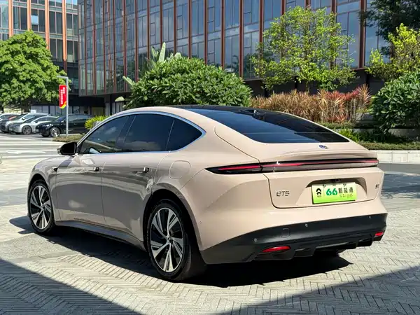 NIO ET5 2024